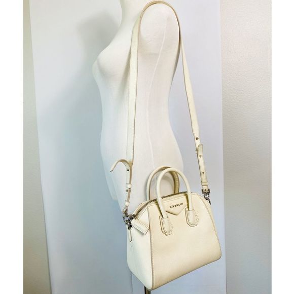 Givenchy Antigona Small Sugar Goatskin - Picture 5 of 15